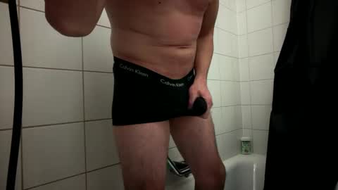 Snapshot of the_delicious_19 chatting on 12.16.25 the_delicious_19 online show from 12.16.25