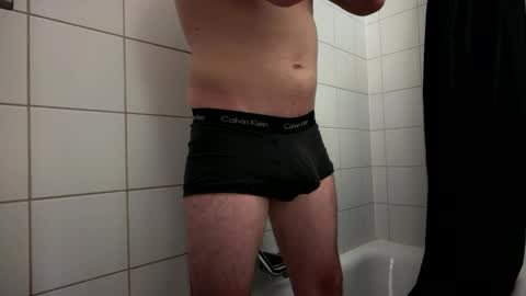 Snapshot of the_delicious_19 chatting on 02.14.26 the_delicious_19 online show from 02.14.26