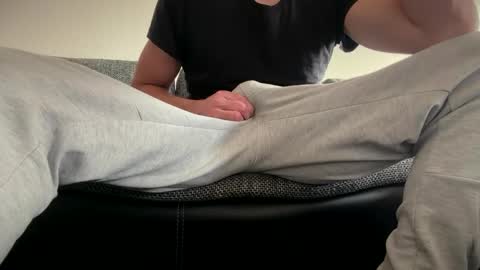 Snapshot of the_delicious_19 chatting on 02.22.26 the_delicious_19 online show from 02.22.26