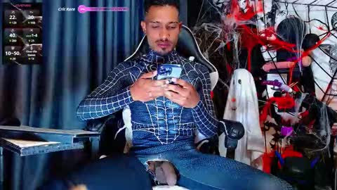 the dog lian online show from 10.29.25