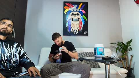 SCOTT  THEO  KAMERON  GENDERSON online show from 12.04.24