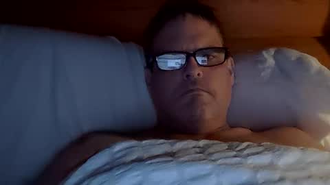 Snapshot of the_man_for_u chatting on 11.11.25 Chris online show from 11.11.25