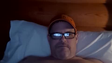 Snapshot of the_man_for_u chatting on 12.16.25 Chris online show from 12.16.25