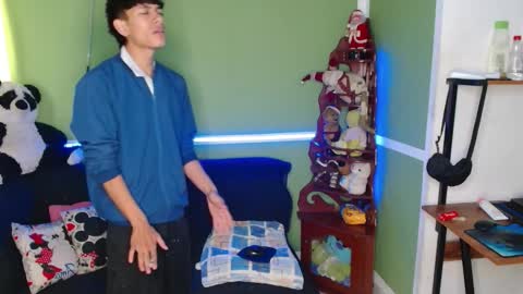 Snapshot of the_muderer chatting on 12.02.25 murderer online show from 12.02.25