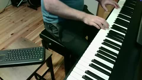 Stephan 34  Cassandra 25 online show from 10.12.25