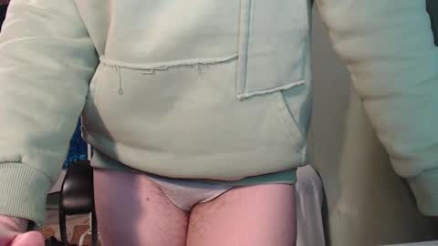 Snapshot of the_prettywondder chatting on 01.16.25 Ekye online show from 01.16.25