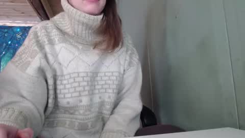 Snapshot of the_prettywondder chatting on 03.05.25 Ekye online show from 03.05.25