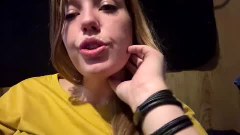 Snapshot of the_sam_ chatting on 12.09.24 the_sam_ online show from 12.09.24