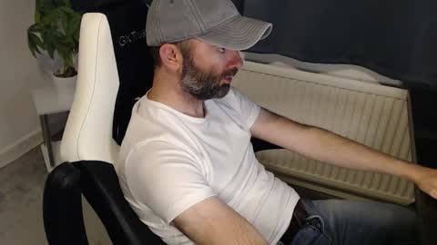 Snapshot of the_sensual_masturwait chatting on 09.09.25 the_sensual_masturwait online show from 09.09.25