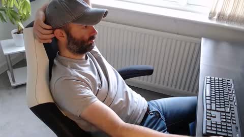 Snapshot of the_sensual_masturwait chatting on 09.23.25 the_sensual_masturwait online show from 09.23.25