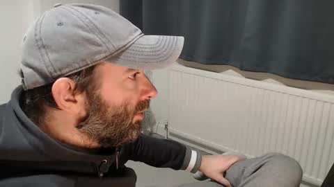 Snapshot of the_sensual_masturwait chatting on 12.14.25 the_sensual_masturwait online show from 12.14.25