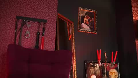Snapshot of the_virg1n_marie chatting on 07.24.26 The Rosemarie I Wed FriSun 1 AM 9 AM EDT online show from 07.24.26