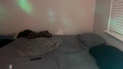 Snapshot of thebaileybrooks chatting on 11.27.25 thebaileybrooks online show from 11.27.25