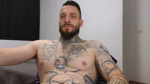 Snapshot of thebestmuscles chatting on 12.07.24 John online show from 12.07.24