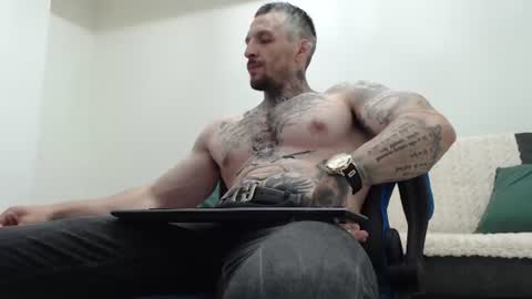 Snapshot of thebestmuscles chatting on 06.22.26 John online show from 06.22.26