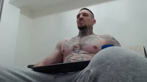 Snapshot of thebestmuscles chatting on 06.30.26 John online show from 06.30.26