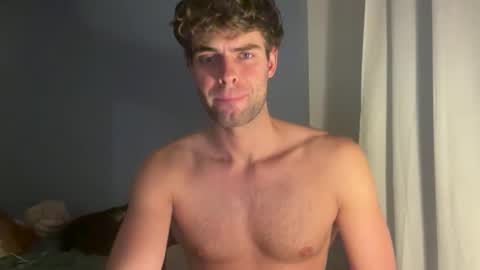 Snapshot of thebrokescholar chatting on 12.22.25 Broke Scholar online show from 12.22.25