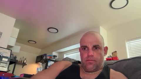 Snapshot of thebuzz777 chatting on 01.12.26 theBuzz777 online show from 01.12.26