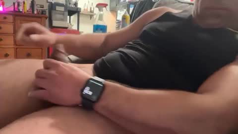 Snapshot of thebuzz777 chatting on 01.17.26 theBuzz777 online show from 01.17.26