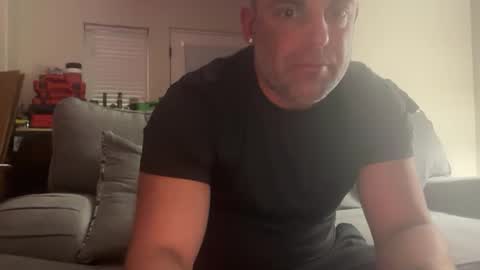 Snapshot of thebuzz777 chatting on 04.07.26 theBuzz777 online show from 04.07.26