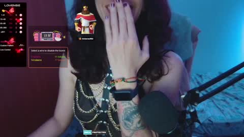 Snapshot of thecherry_paulette chatting on 01.10.25 Paulette online show from 01.10.25