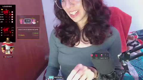 Snapshot of thecherry_paulette chatting on 02.12.25 Paulette online show from 02.12.25