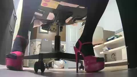 thecowboy_74 online show from 10.12.25