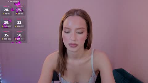 Olivia online show from 05.06.26