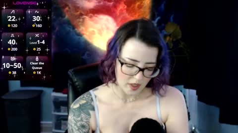 Snapshot of thedaisymoon chatting on 03.02.25 thedaisymoon online show from 03.02.25