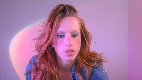 Snapshot of thedollxxxperience chatting on 12.29.24 Yolanda online show from 12.29.24