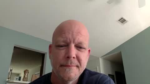 Snapshot of thedoug07 chatting on 04.25.26 thedoug07 online show from 04.25.26