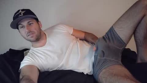 Theetwohander online show from 10.19.25