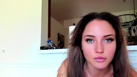 Venus Steele online show from 06.06.26