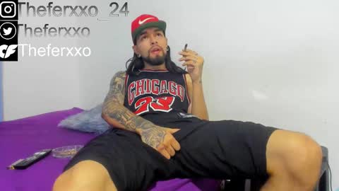 independent Model online show from 11.19.25