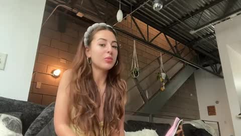 Snapshot of thegabzilla chatting on 03.25.26 thegabzilla online show from 03.25.26