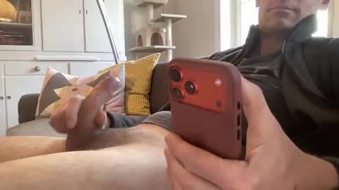 Snapshot of thegermanguy81 chatting on 11.27.25 thegermanguy81 online show from 11.27.25