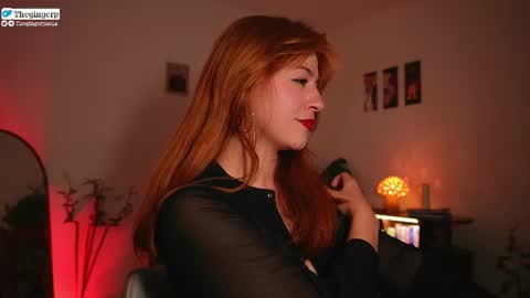 Snapshot of thegingerp chatting on 06.19.26 Streaming mostly at online show from 06.19.26