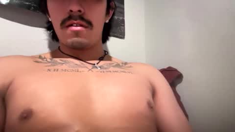 theglorious2002 online show from 03.18.26