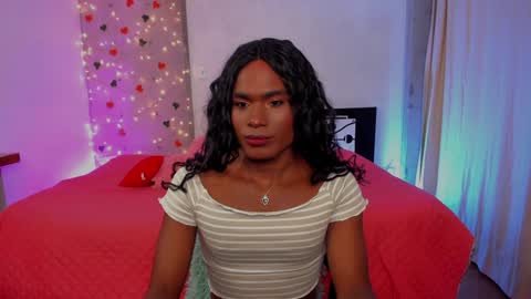 Snapshot of thegoldenbitch chatting on 12.30.24 Goldie online show from 12.30.24