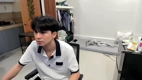 Green online show from 12.21.24