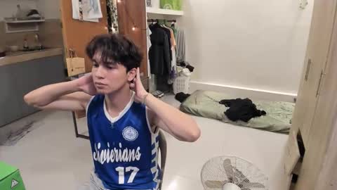 Green online show from 10.23.25