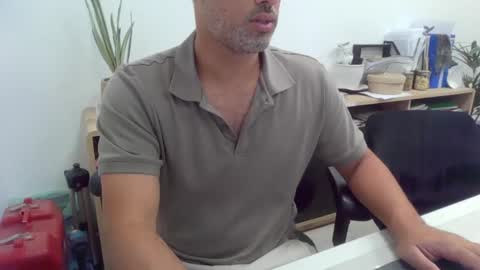 Snapshot of thehardcock2025 chatting on 10.26.25 thehardcock2025 online show from 10.26.25