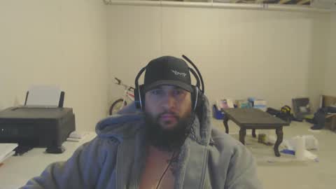 Snapshot of thehawaiian93 chatting on 01.18.25 thehawaiian93 online show from 01.18.25