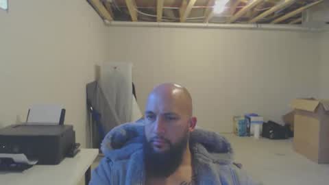 Snapshot of thehawaiian93 chatting on 11.15.25 thehawaiian93 online show from 11.15.25