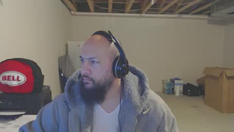 Snapshot of thehawaiian93 chatting on 02.12.26 thehawaiian93 online show from 02.12.26