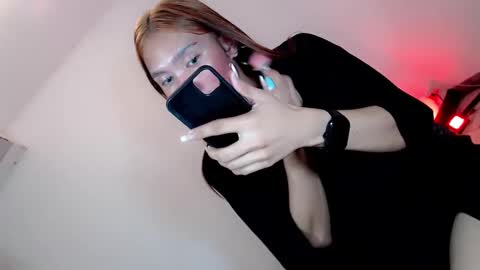 Snapshot of thehornygirl_laisa chatting on 01.08.25 laisa online show from 01.08.25