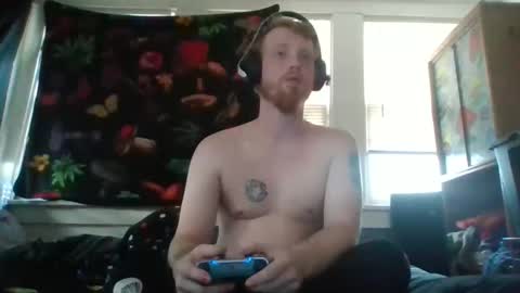 Snapshot of thehotfoxdd chatting on 09.24.25 fuzzyfox online show from 09.24.25