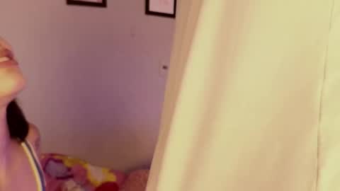 Meghan and Graham3 online show from 02.25.26