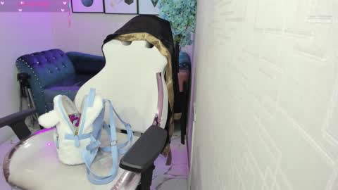 Theia  online show from 03.02.26