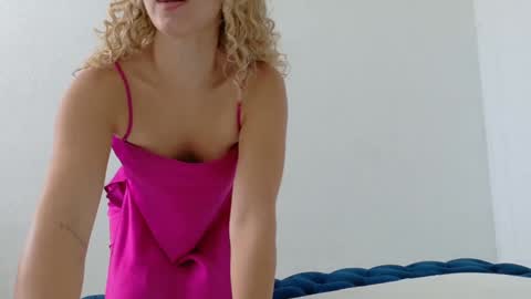 Lily Marie online show from 04.22.26